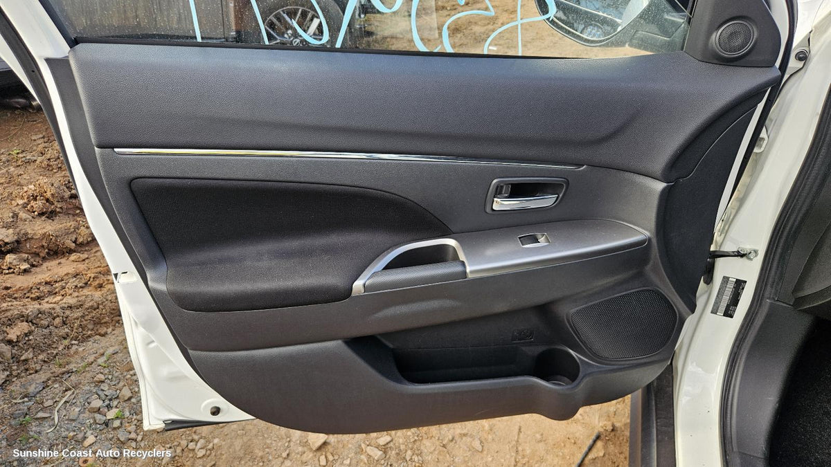 2010-2024 Mitsubishi Asx Door Handle