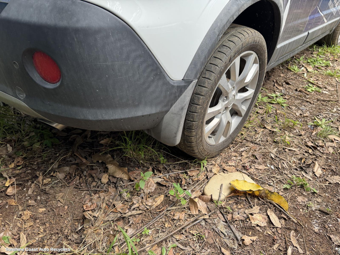 2013 Holden Captiva Mud Flaps