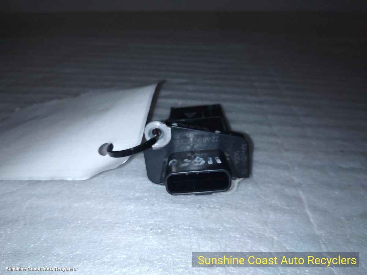 2013-2016 Nissan Pathfinder Air Flow Meter