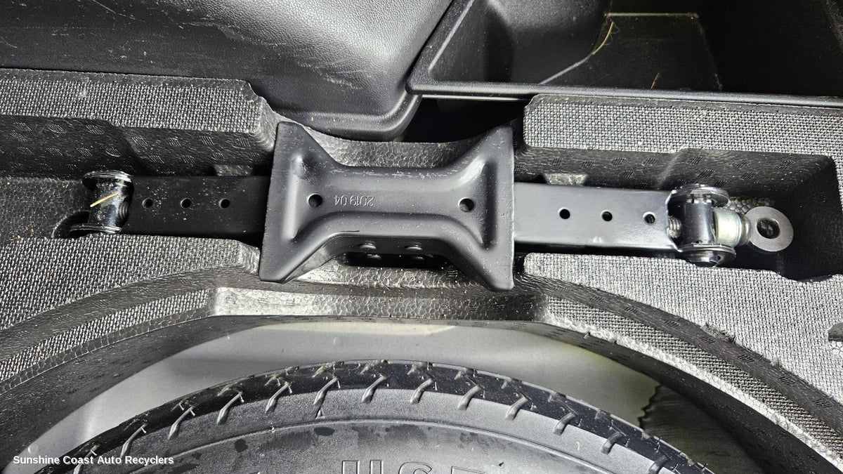 2010-2024 Mitsubishi Asx Jack Tool Kit