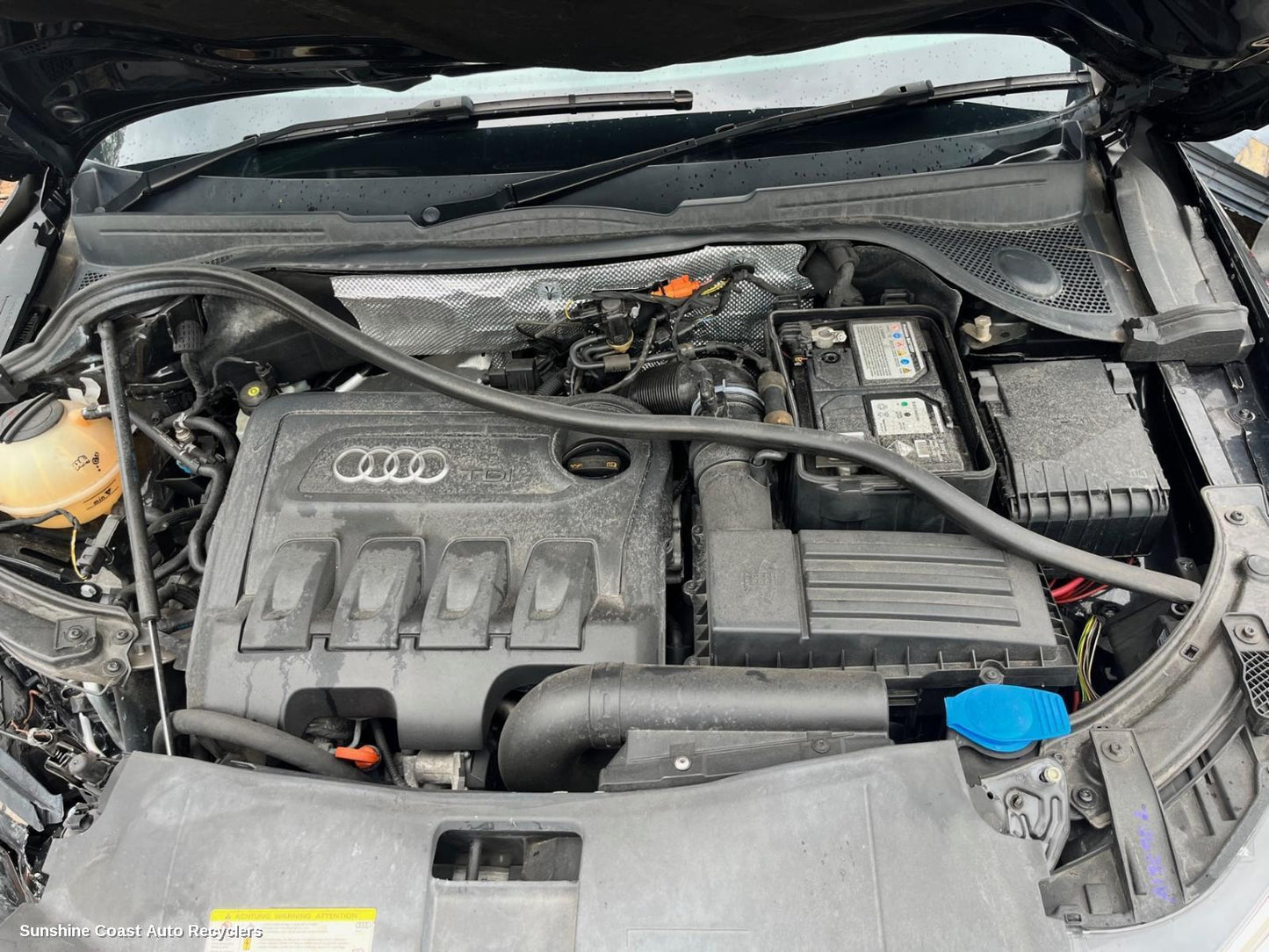 2013 Audi Q3 Headrest