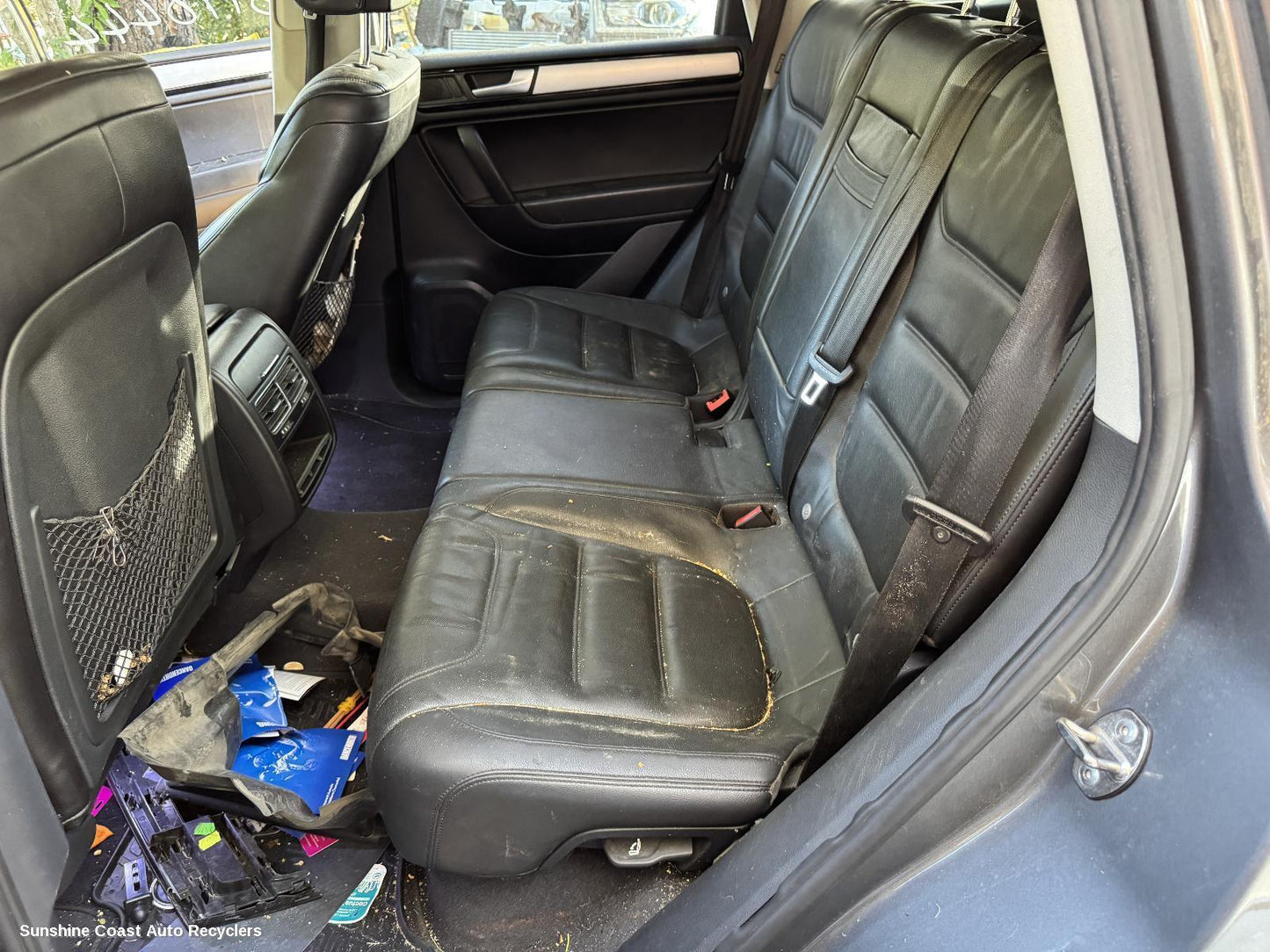 2012 Volkswagen Touareg 2nd Seat  Rear Seat