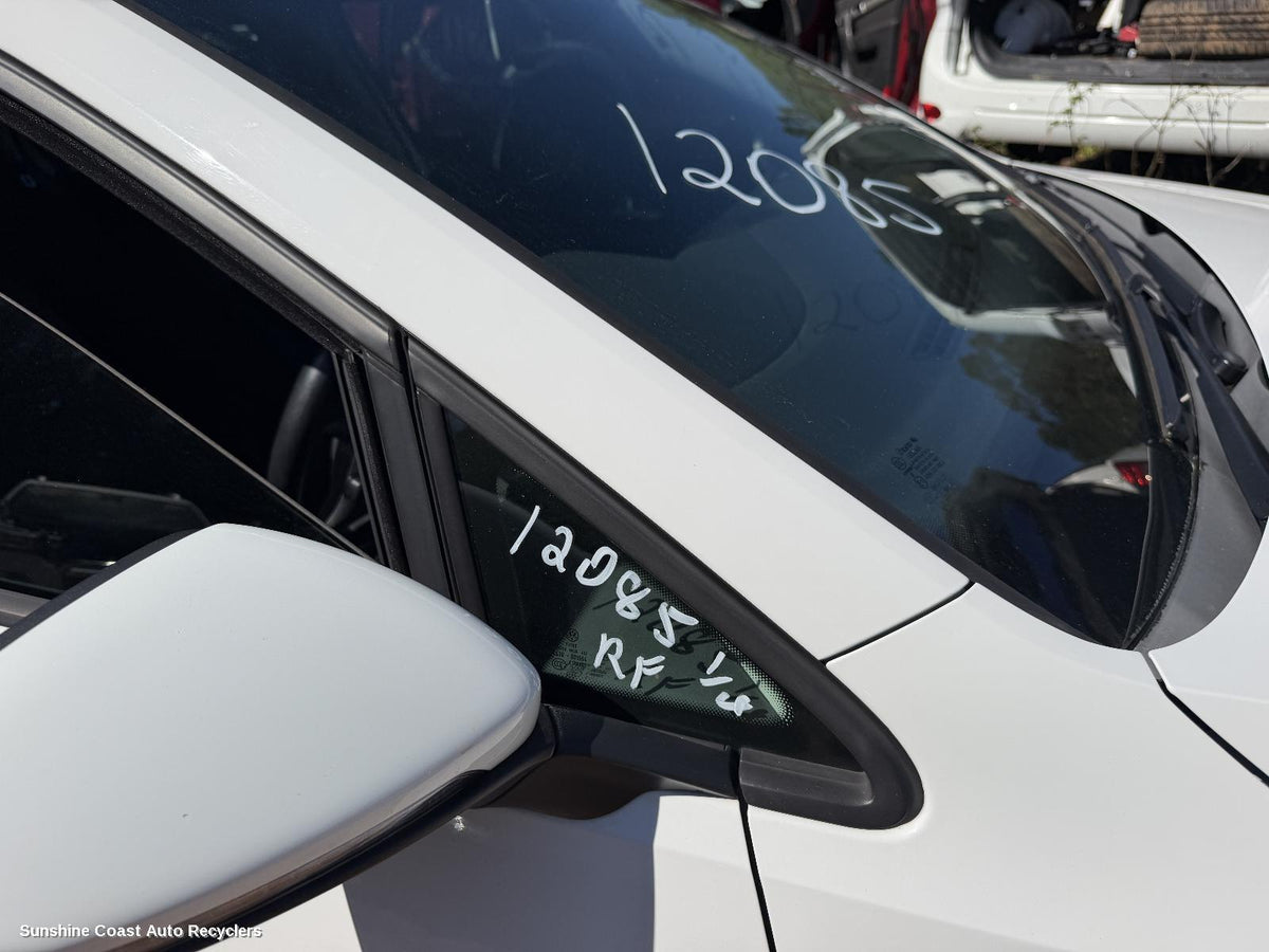 2012-2020 Volkswagen Golf Right Front 1 4 Door Glass