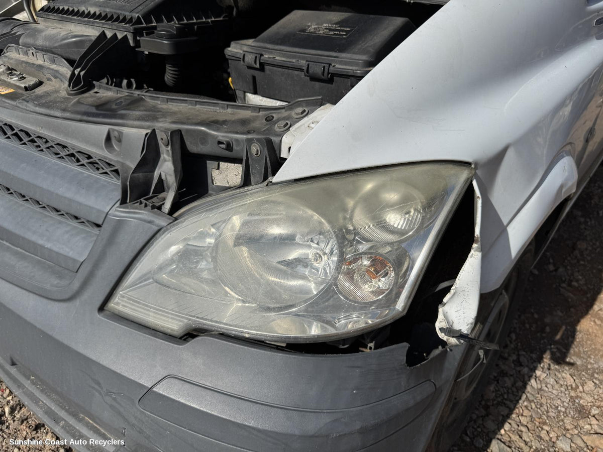2011-2015 Mercedes Vito Left Headlamp