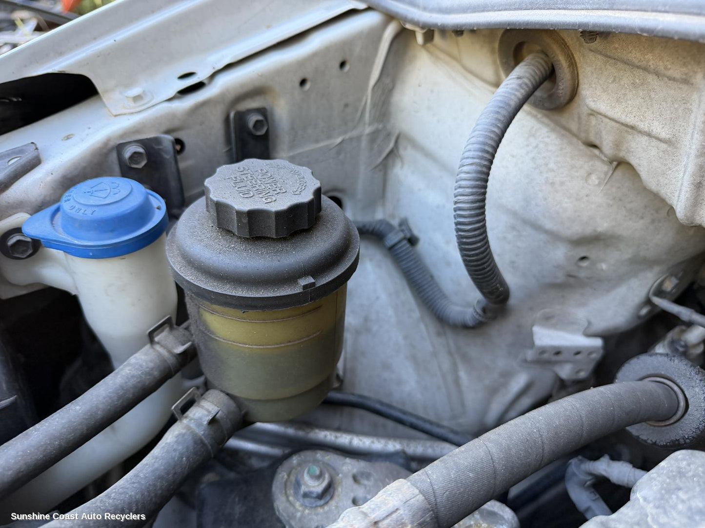 2005-2011 Hyundai Getz P S Reservoir
