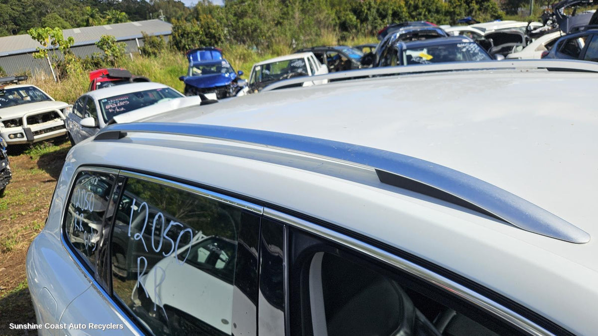 2010-2018 Volkswagen Touareg Roof Rack Bars