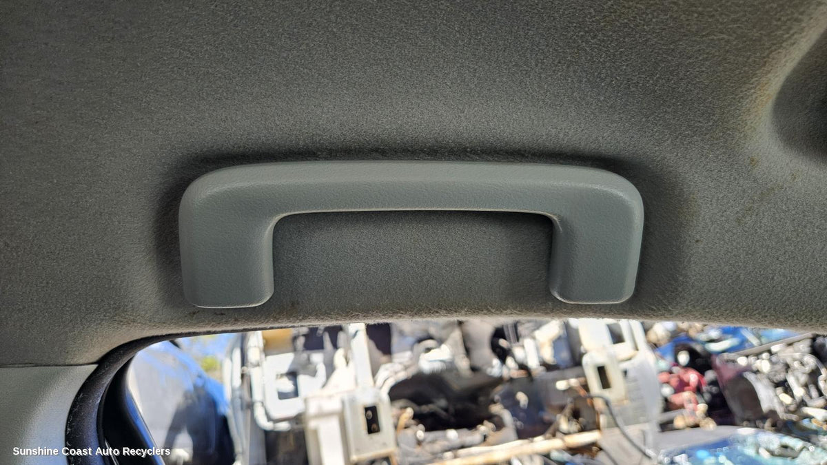 2007-2015 Mitsubishi Lancer Grab Handle