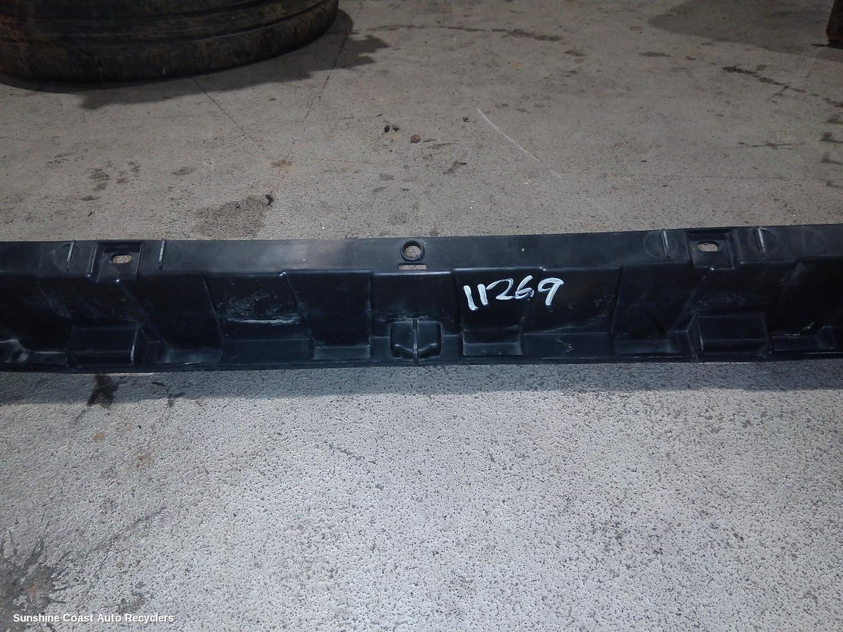 2006-2018 Mercedes Sprinter R Bar Bracket Reinfo