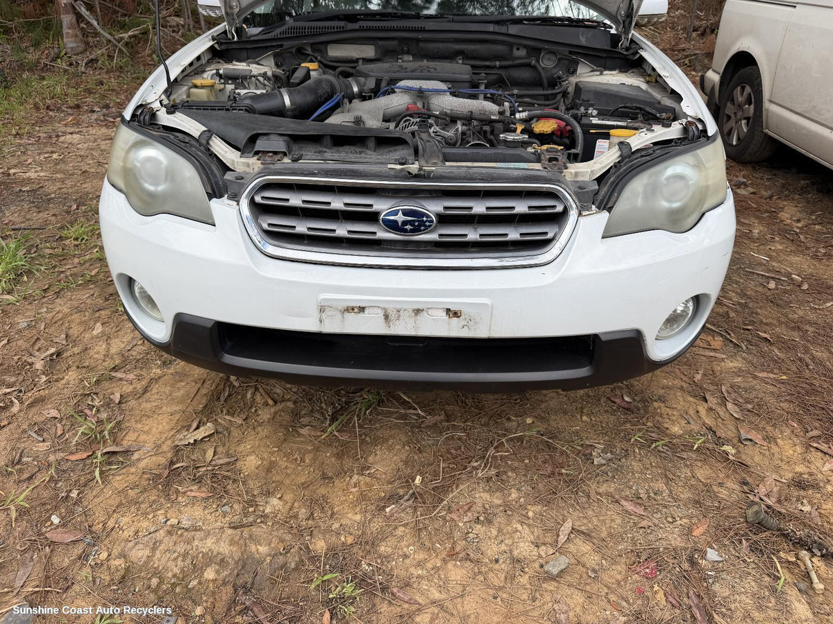 2003-2006 Subaru Outback Grille