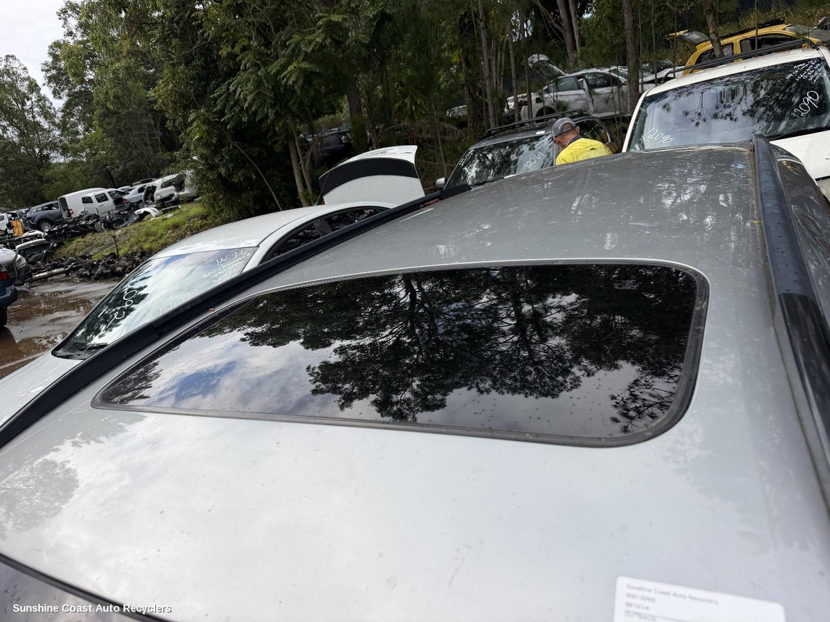 2009-2014 Subaru Outback Roof Glass Sunroof T