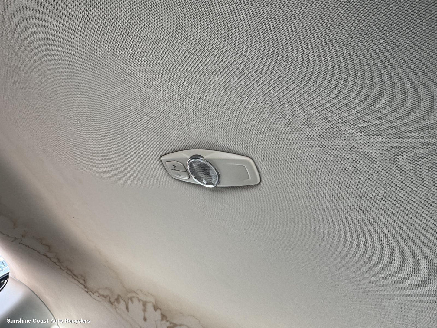 2015 Ford Kuga Courtesy Light
