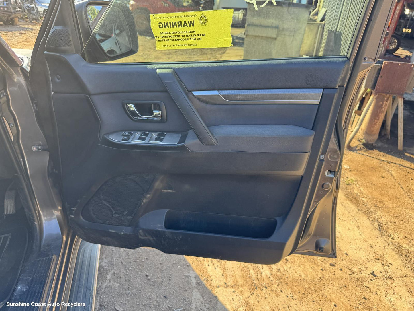 2010 Mitsubishi Pajero Door Boot Gate Lock