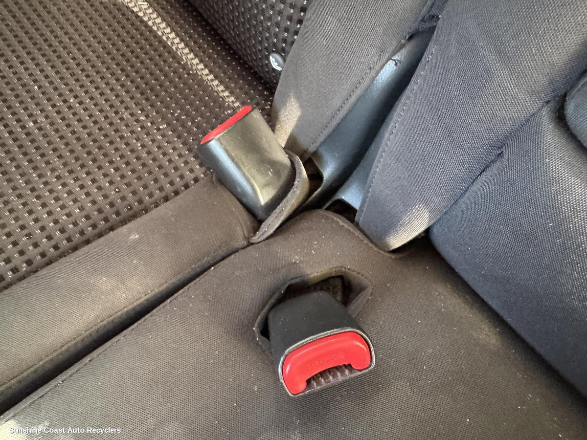 2011-2018 Holden Captiva Seatbelt Stalk