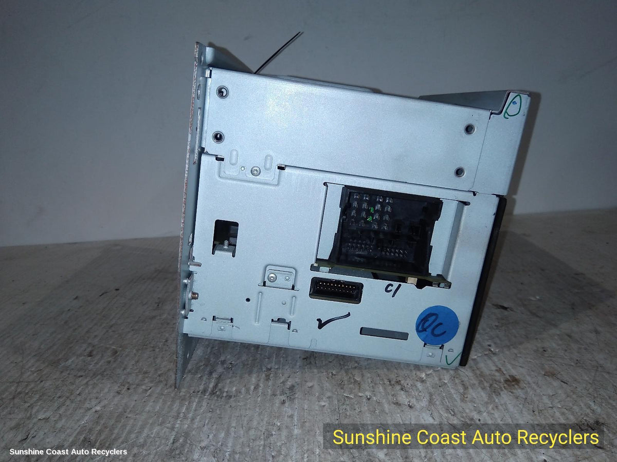 2010-2013 Holden Commodore Radio Cd Dvd Sat Tv