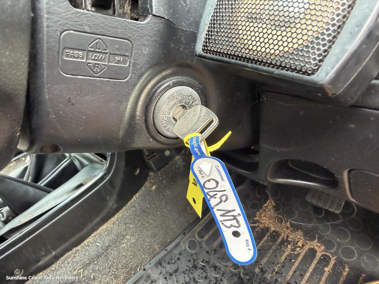 1997-2015 Nissan Navara Ignition W  Key