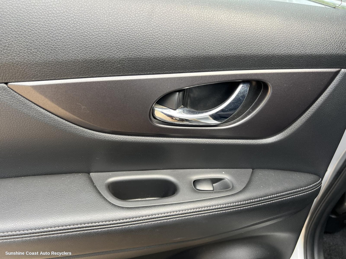 2016 Nissan Xtrail Pwr Dr Wind Switch
