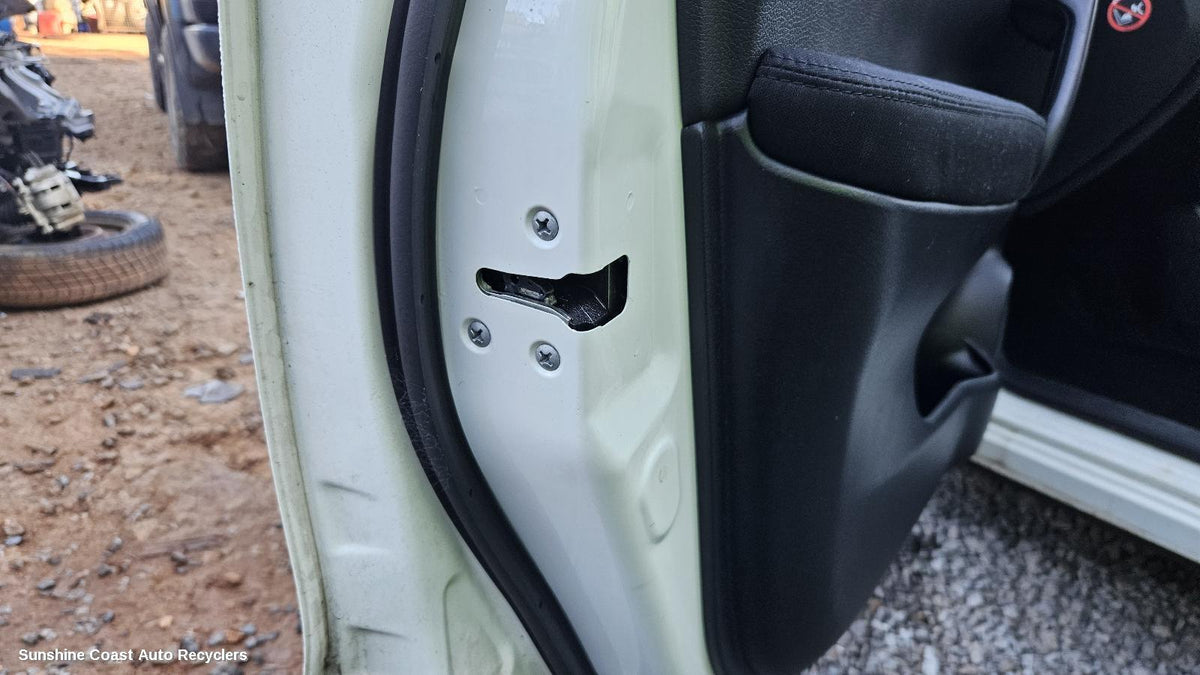 2013-2021 Nissan Qashqai Door Boot Gate Lock