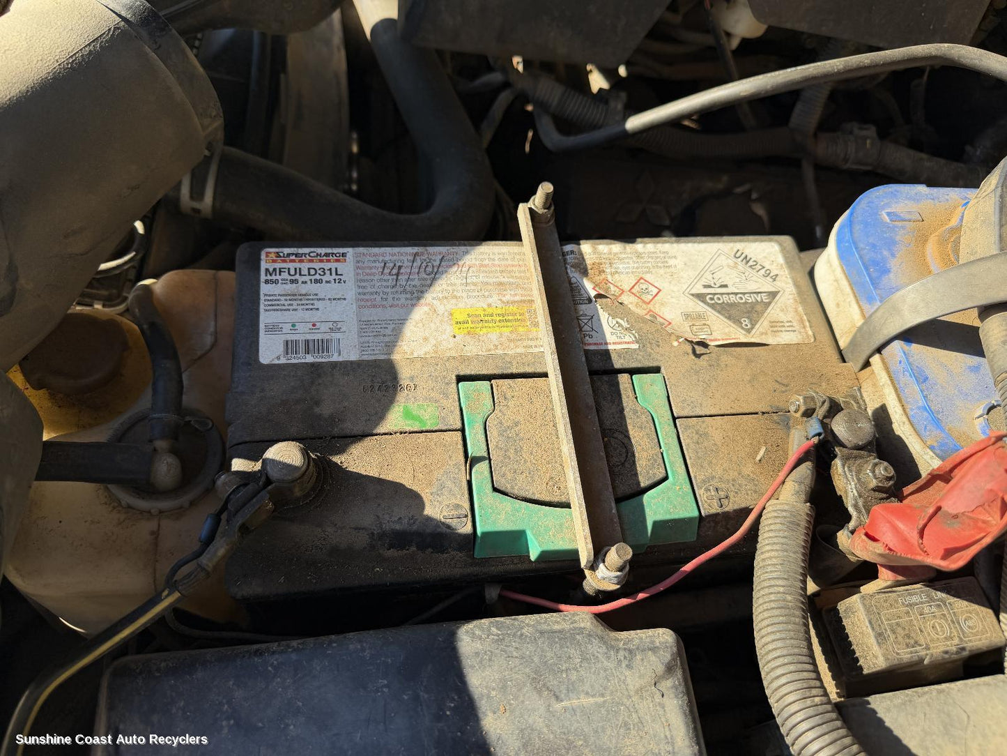 2006-2014 Mitsubishi Pajero Fuse Box