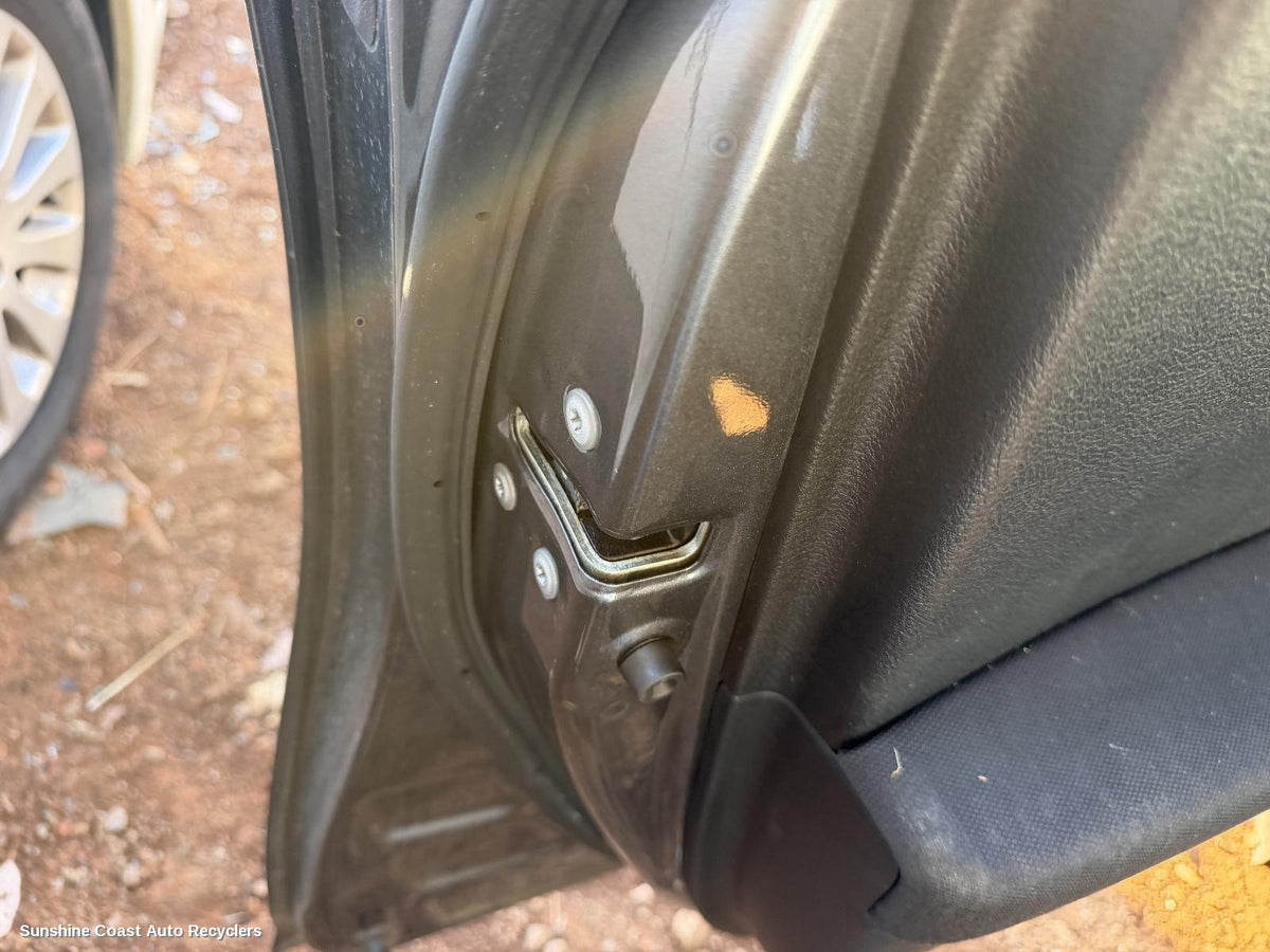 2011-2017 Toyota Camry Door Boot Gate Lock