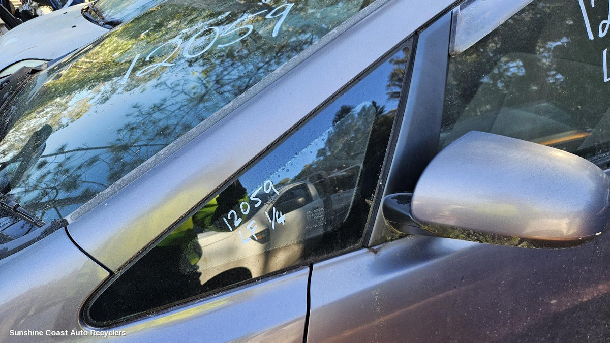2004-2009 Honda Odyssey Left Front 1 4 Door Glass
