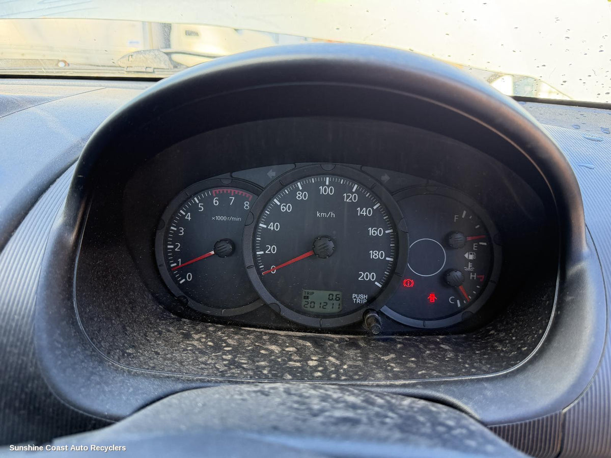 2009-2015 Mitsubishi Triton Instrument Cluster