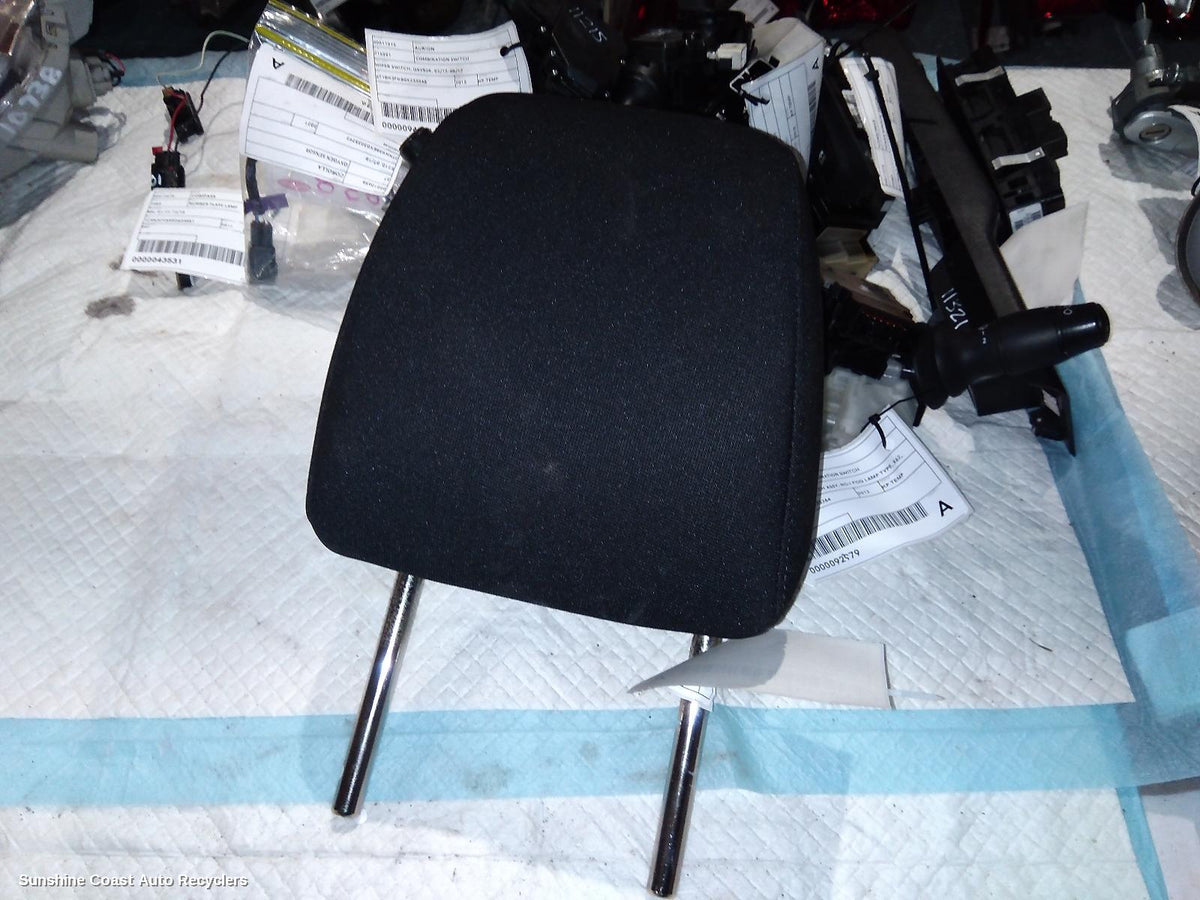 2019-2025 Mazda Cx30 Headrest