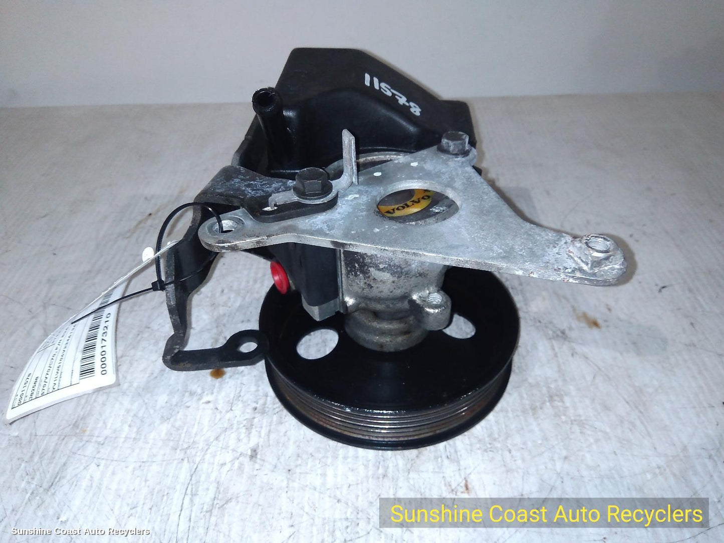 1997 Volvo S70/v70/c70 Steering Pump