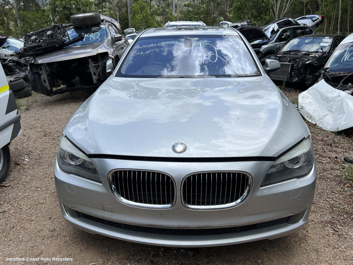 2009-2012 Bmw 7 Series Rear Garnish