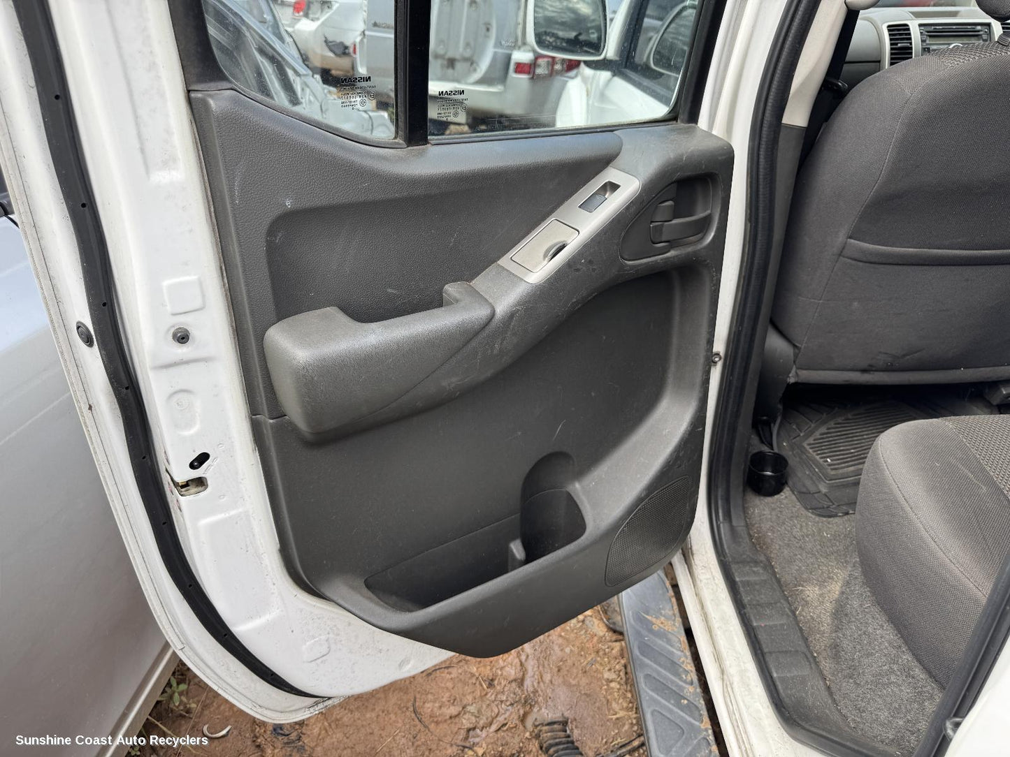 2010 Nissan Navara Door Boot Gate Lock
