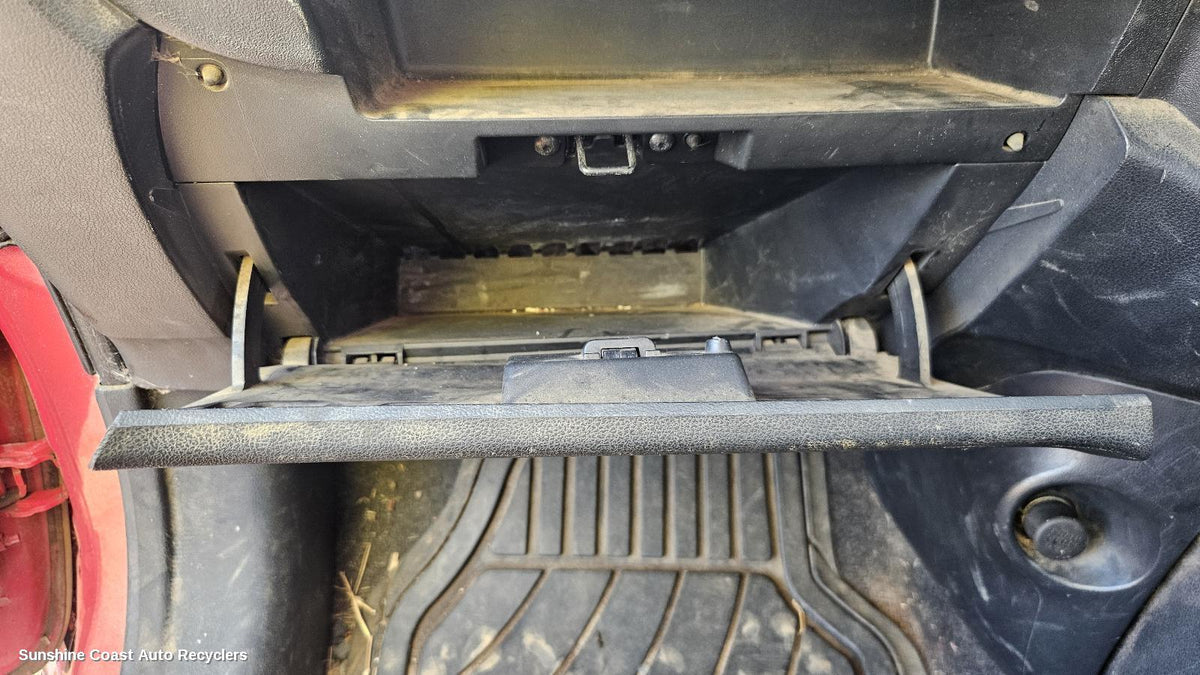 2010-2016 Nissan Micra Glove Box