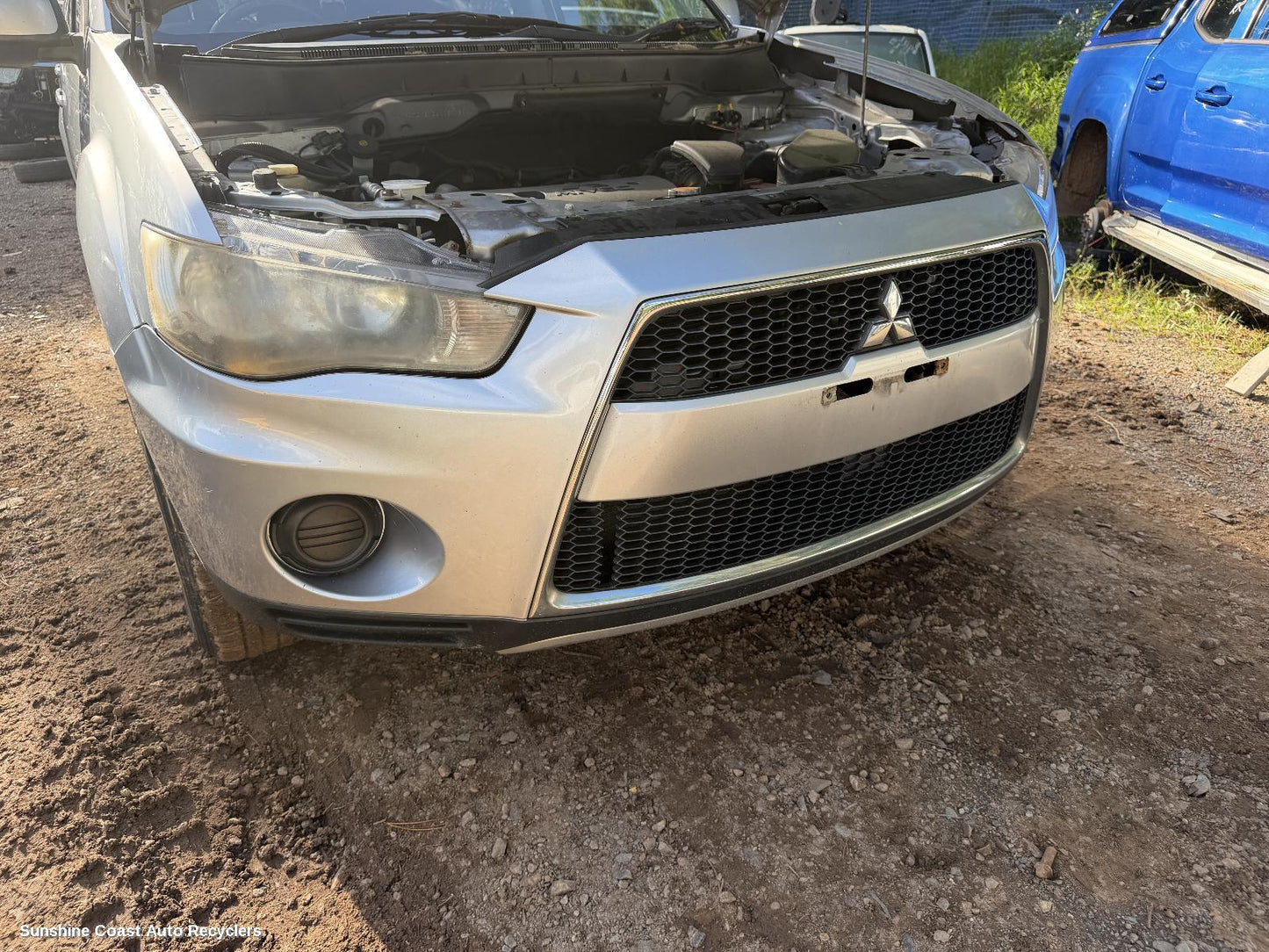 2009-2012 Mitsubishi Outlander Front Bumper