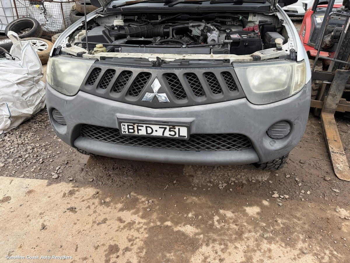 2006-2009 Mitsubishi Triton Front Bumper