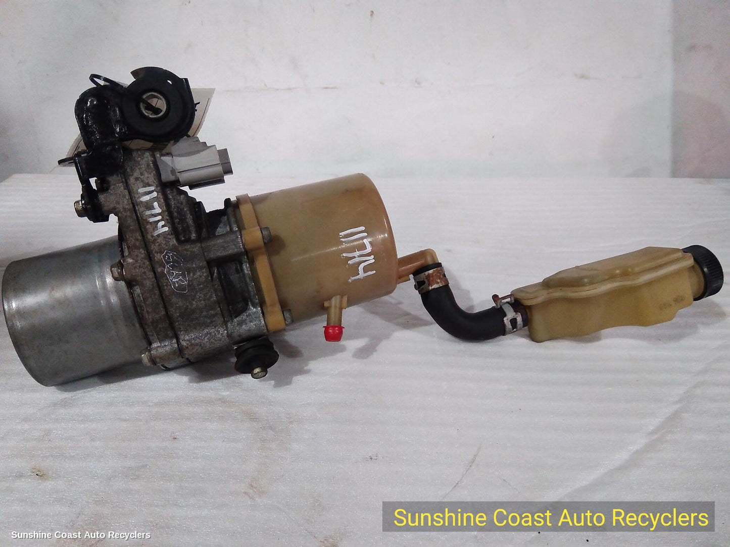 2006 Mazda 3 Steering Pump