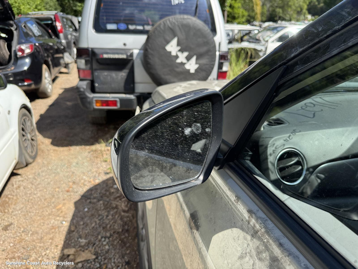 2015-2025 Suzuki Vitara Left Door Mirror