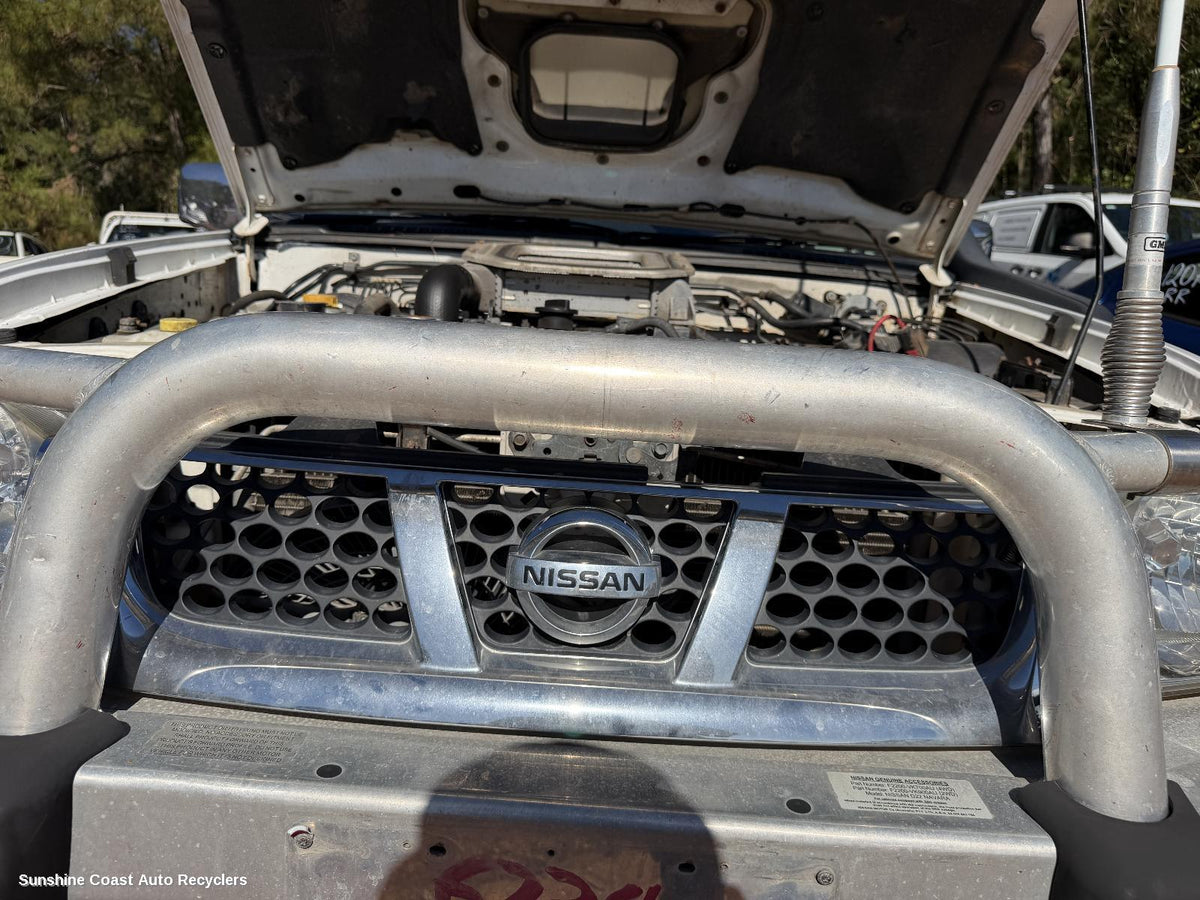 2001-2015 Nissan Navara Grille