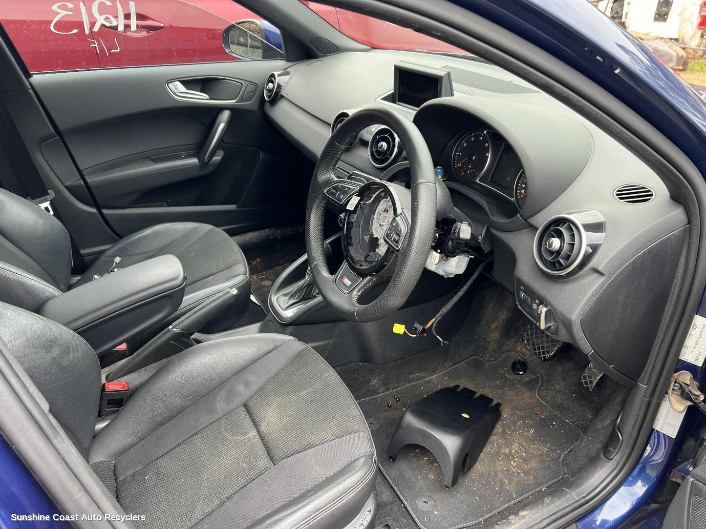 2013 Audi A1 Sunvisor