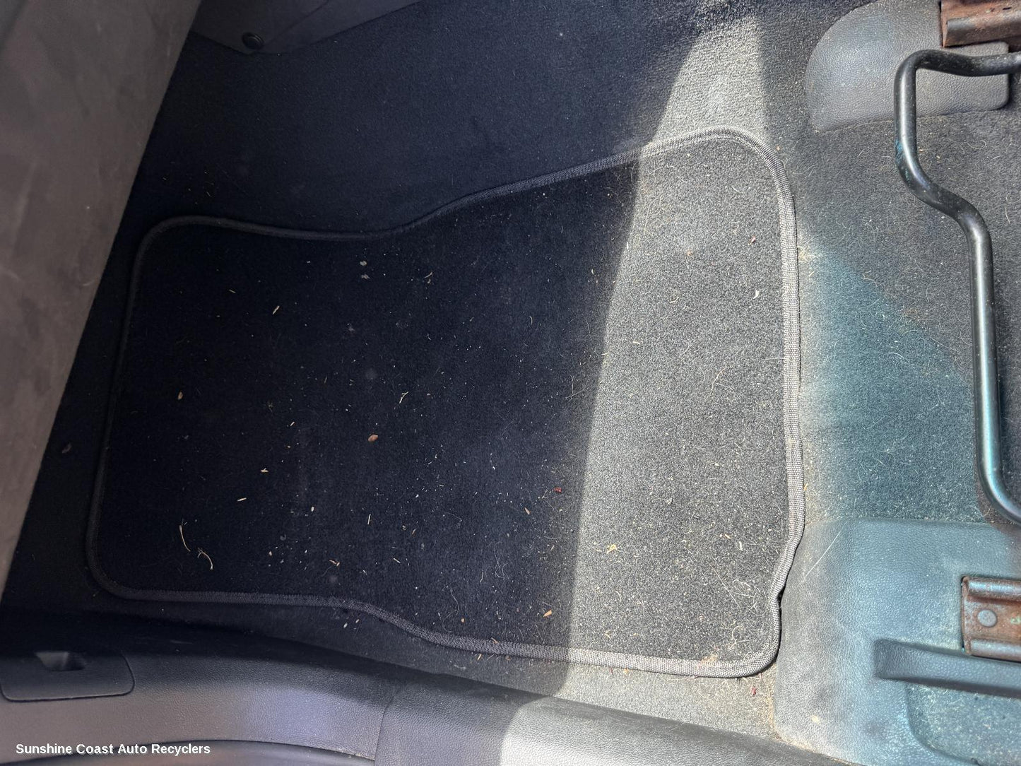 2010 Holden Commodore Floor Mats