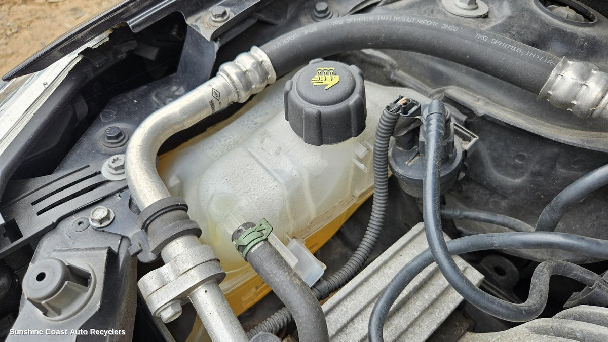 2010-2016 Renault Megane Overflow Bottle