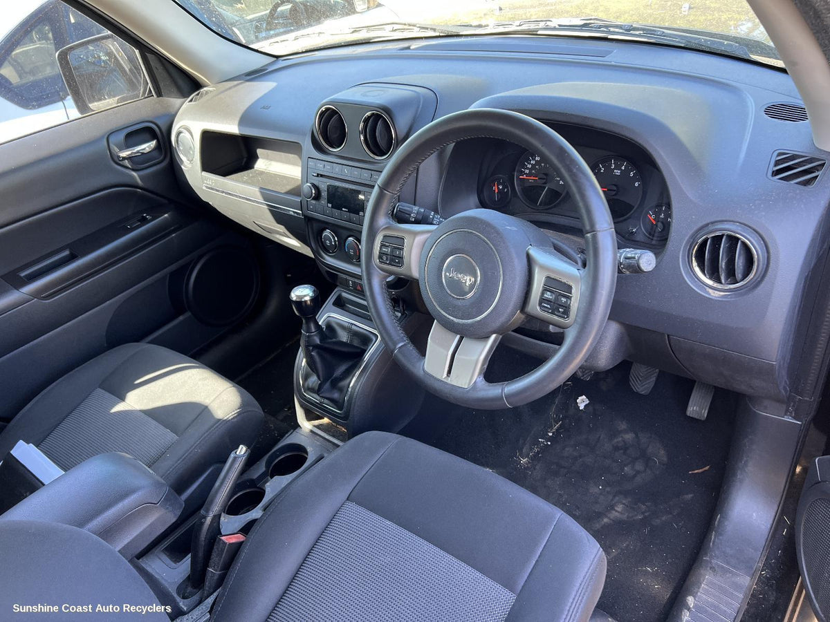 2007-2016 Jeep Patriot Seatbelt Stalk