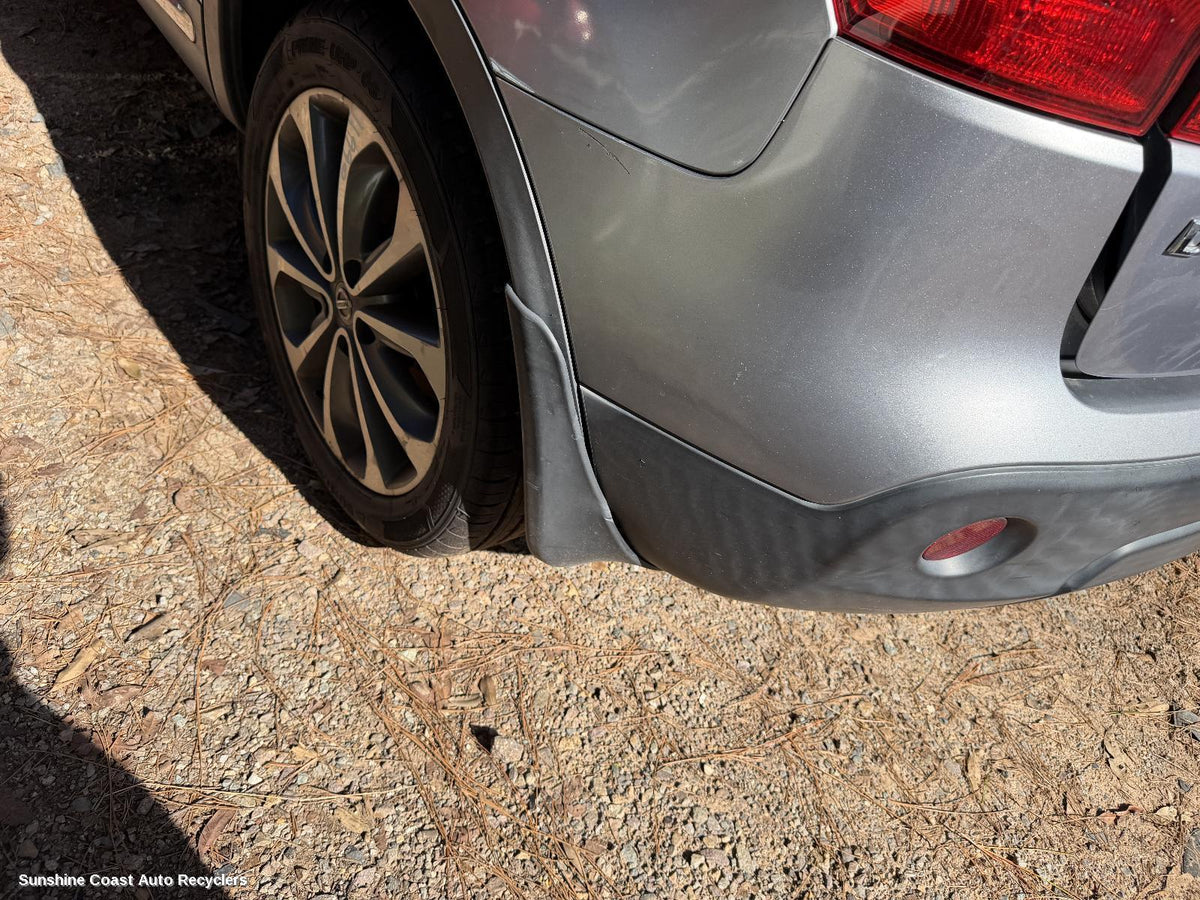 2010-2014 Nissan Dualis Mud Flaps