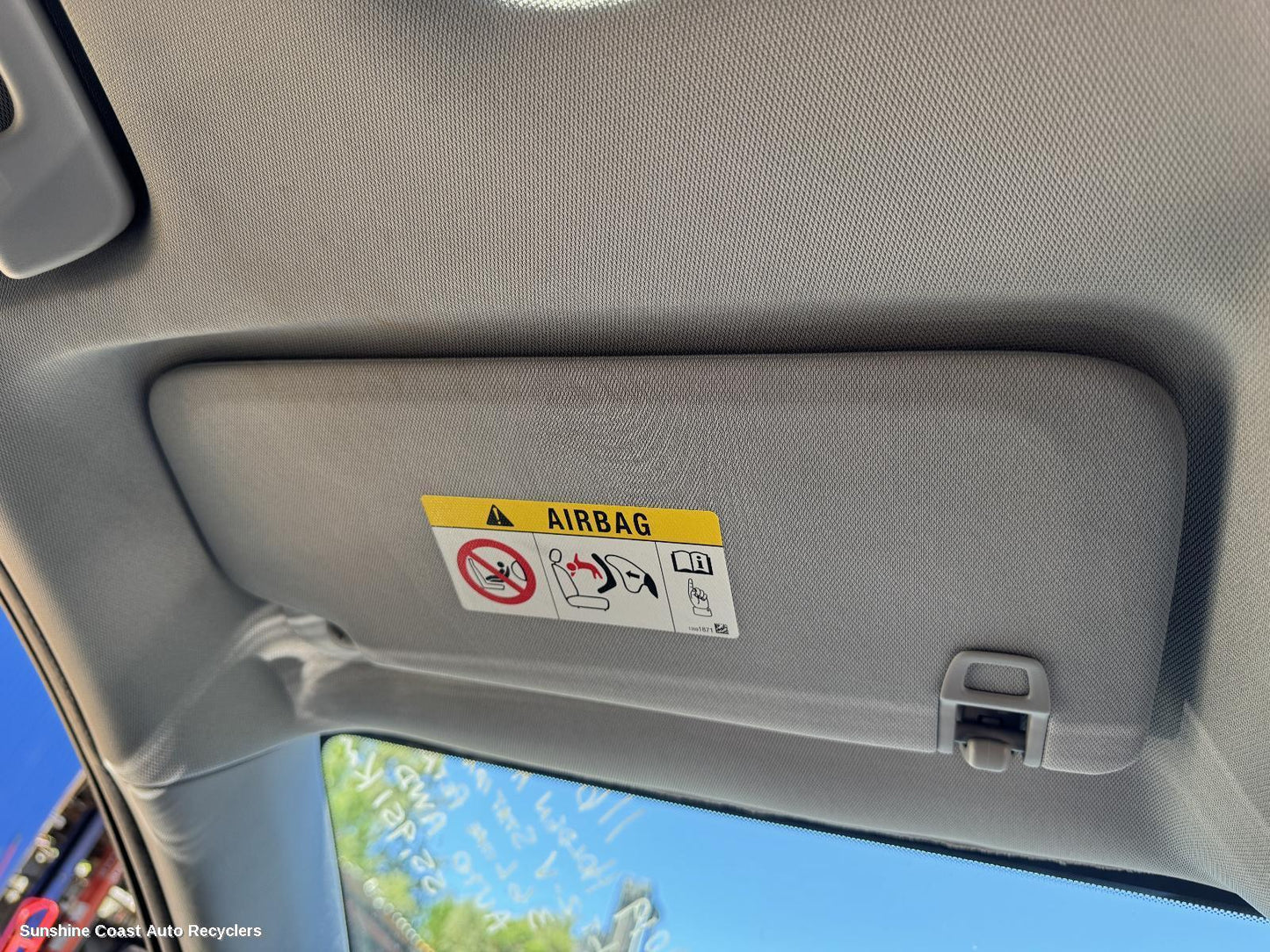 2019 Holden Acadia Sunvisor