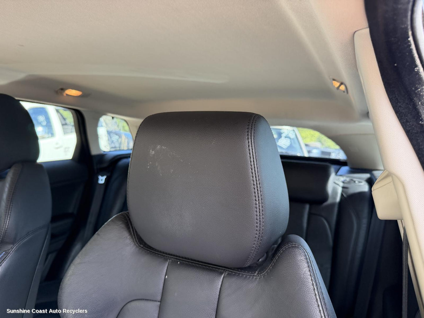 2011-2019 Land Rover Rangerover Evoque Headrest