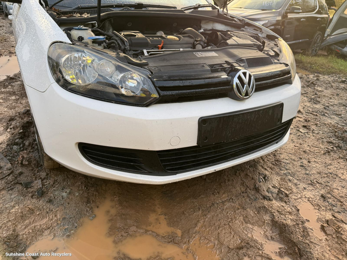 2010 Volkswagen Golf Front Bumper
