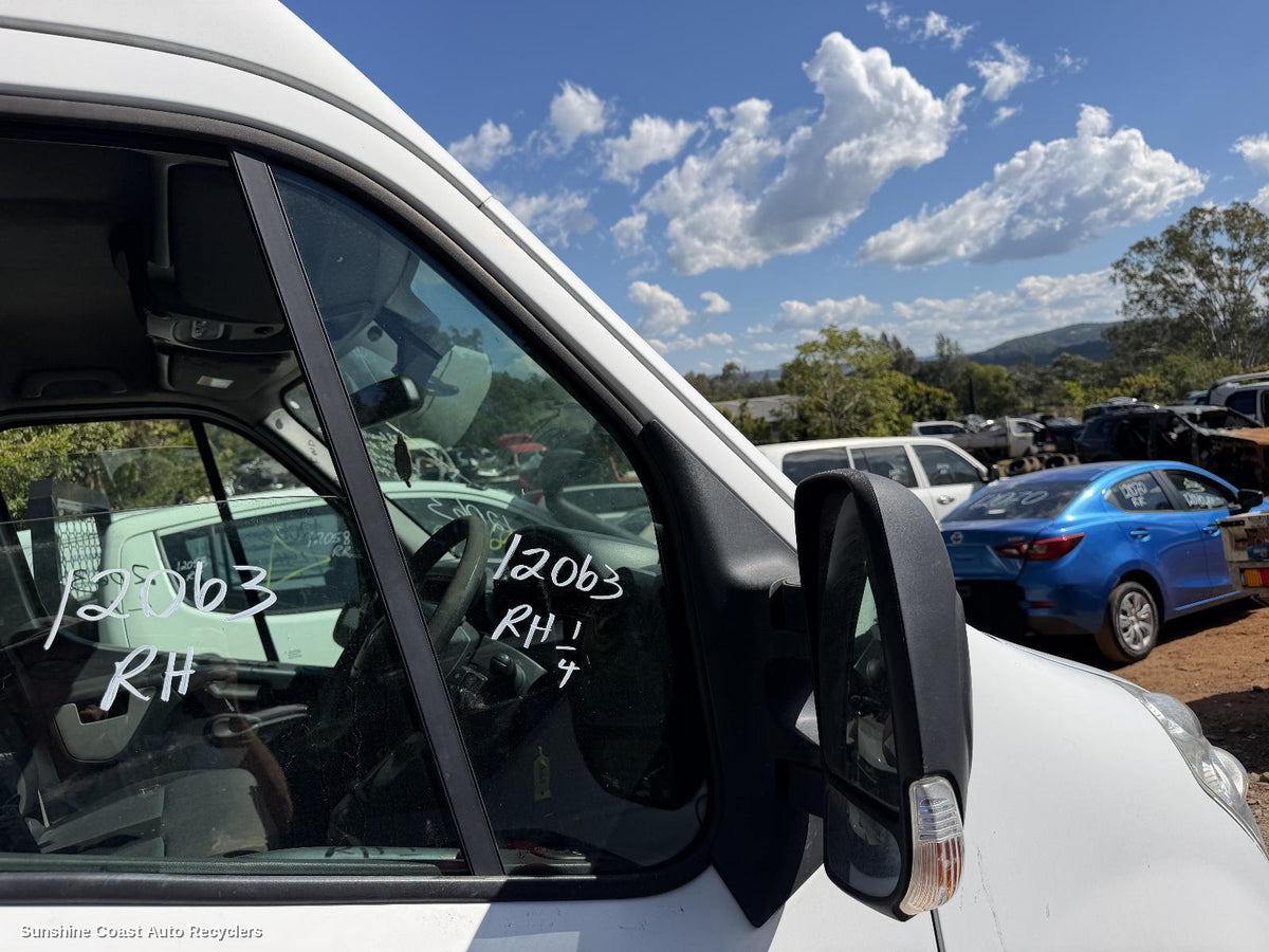 2011-2026 Renault Master Right Front 1 4 Door Glass