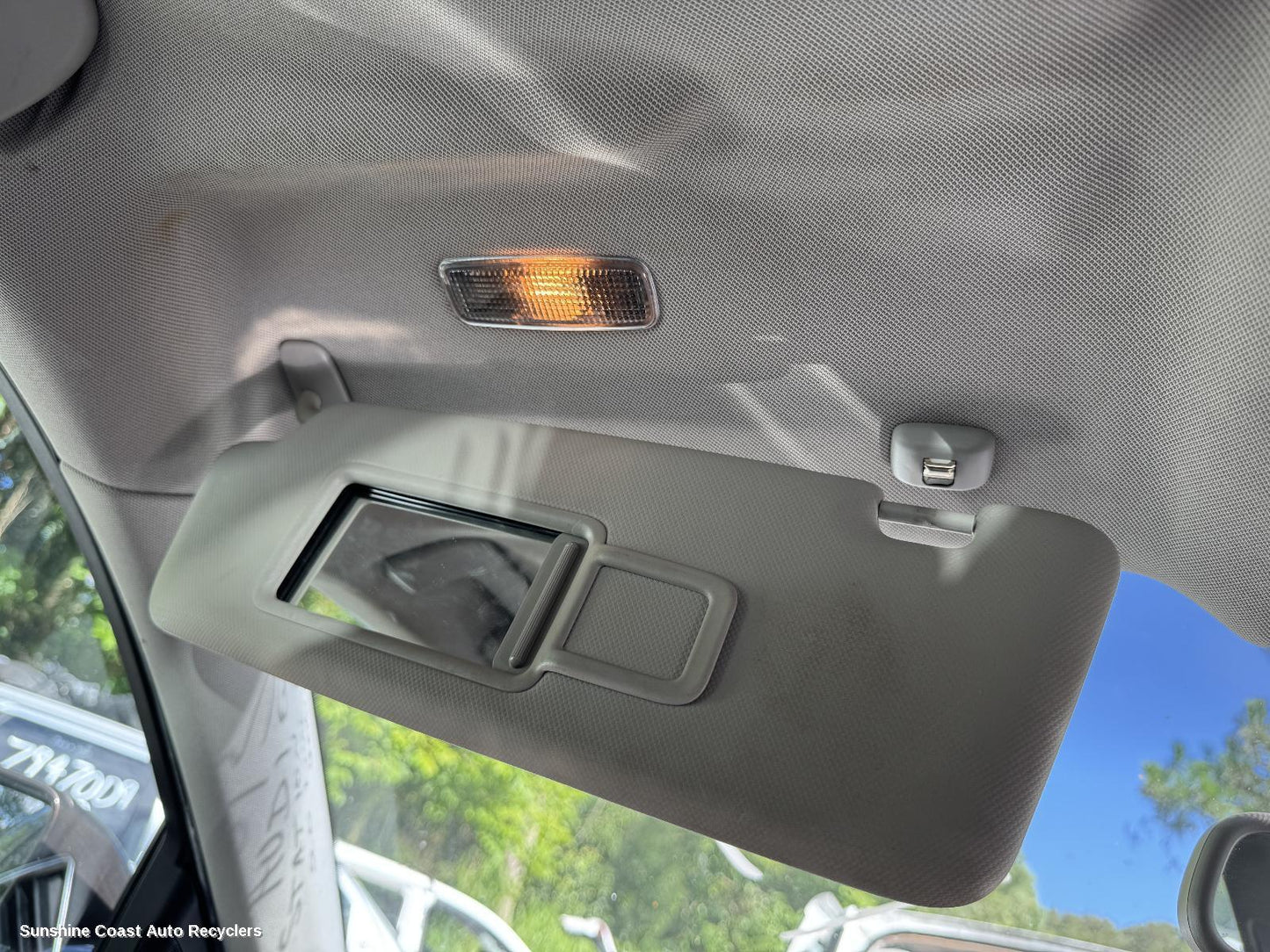 2011 Audi Q5 Sunvisor