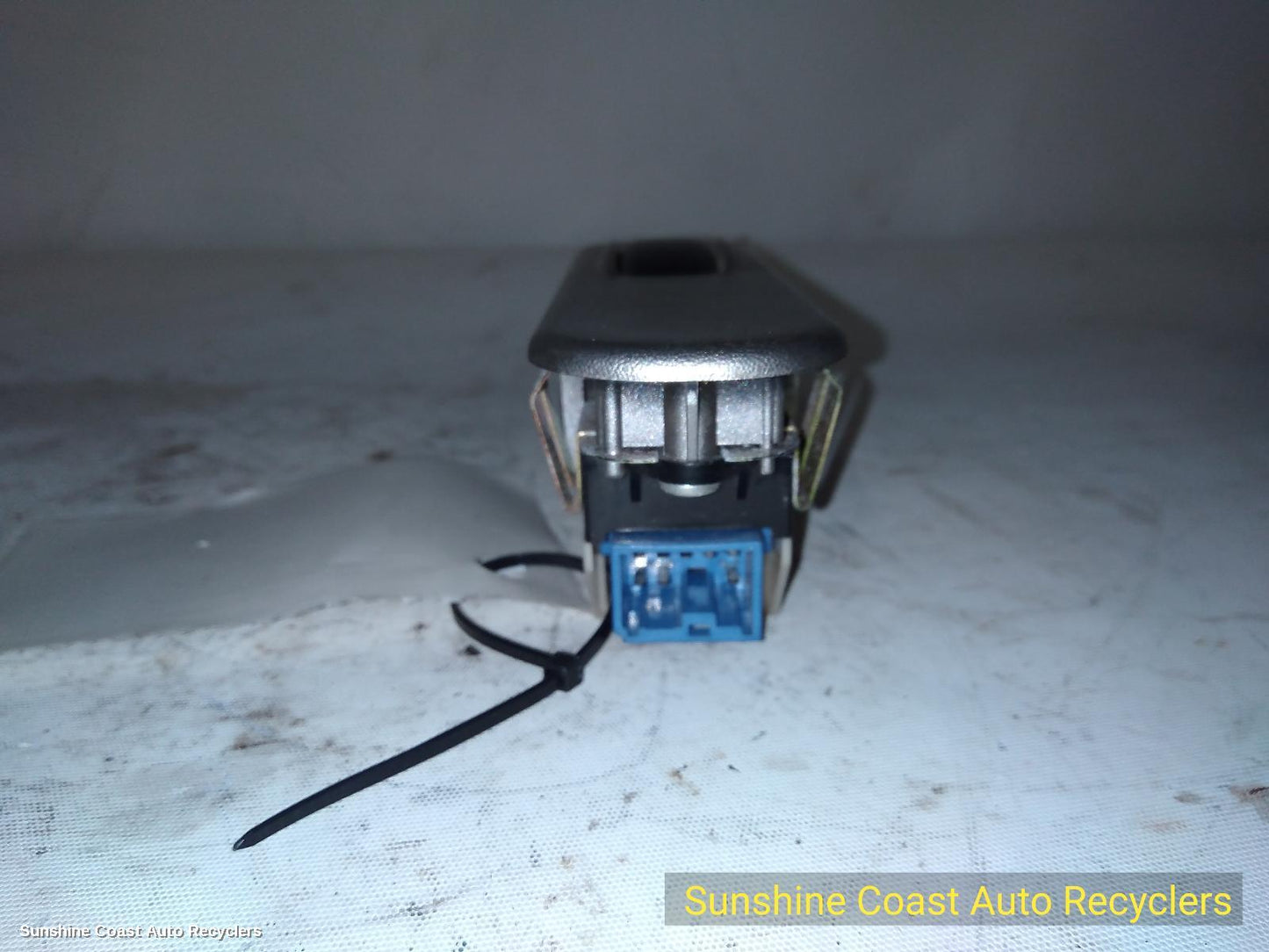 2005 Mitsubishi Triton Pwr Dr Wind Switch