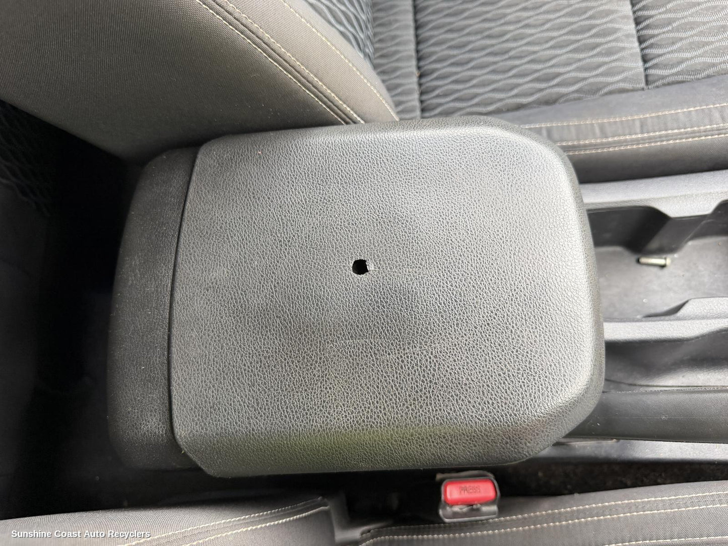 2017-2021 Ldv T60 Console