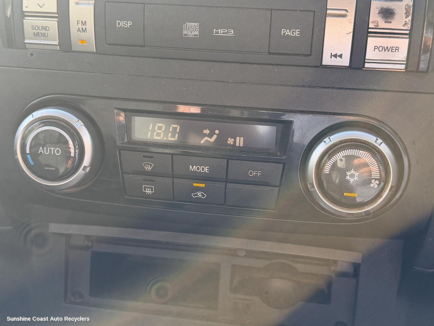 2006-2014 Mitsubishi Pajero Heater Ac Controls
