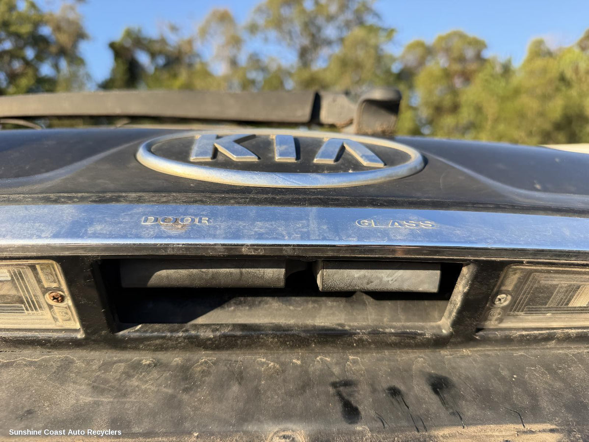 2005-2010 Kia Sportage Tailgate Handle
