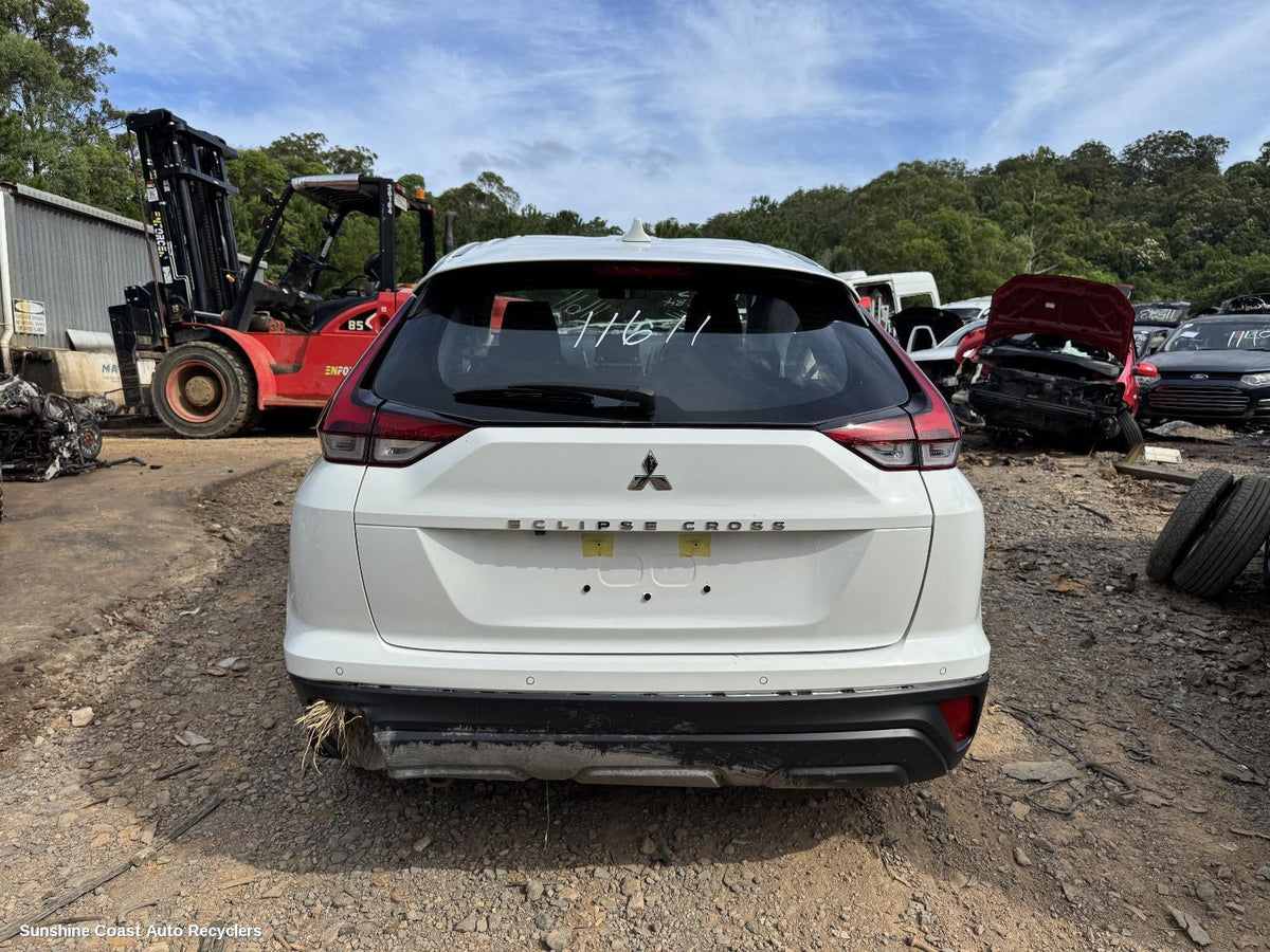 2017-2026 Mitsubishi Eclipse Cross Left Front Door